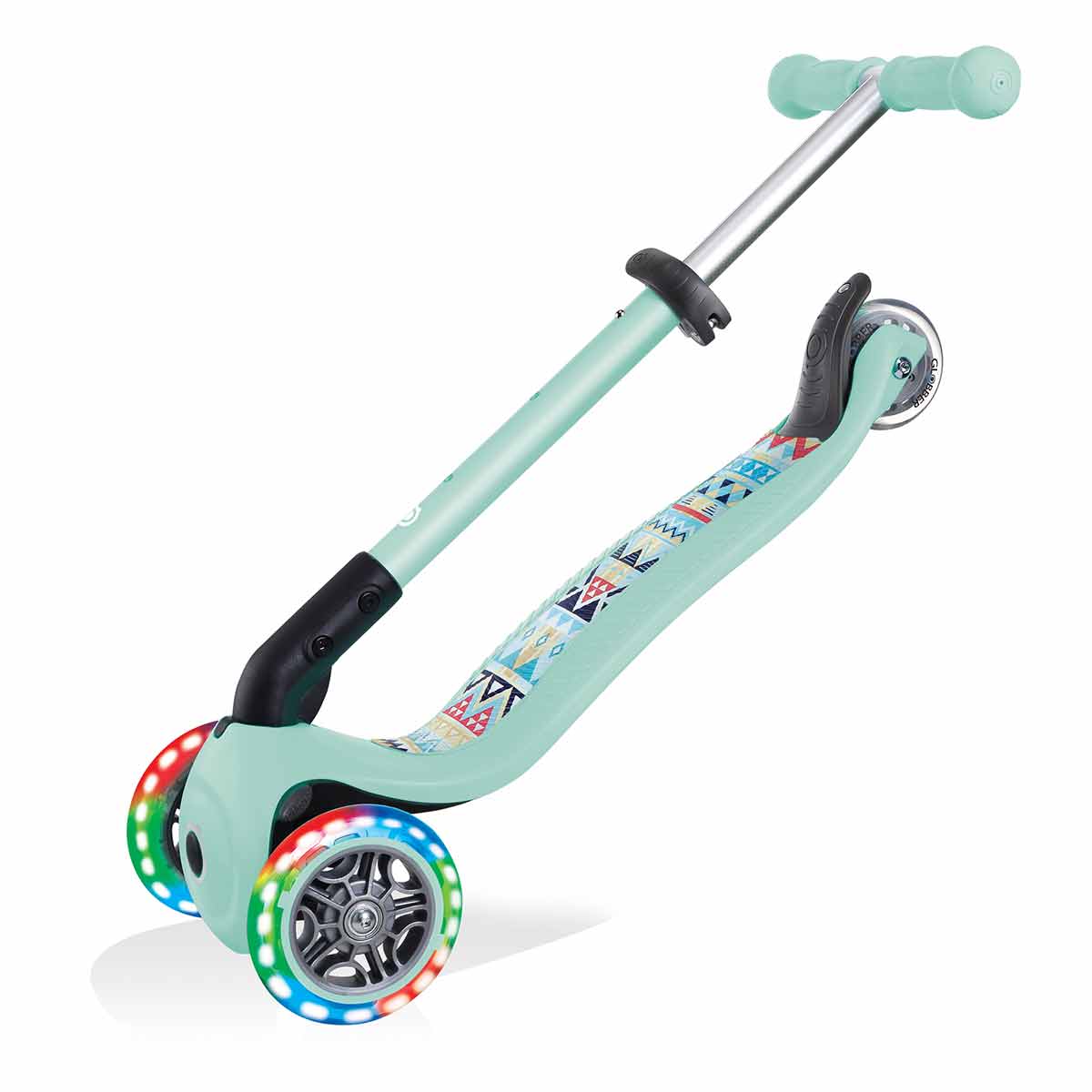 Сгъваема Тротинетка Със Светещи Колела Globber Junior Fantasy Lights, Ментово Зелена