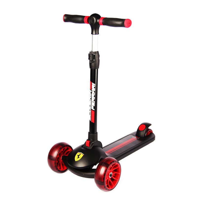 Тротинетка За Деца Ferrari Twist Fxk28 с Три Колела – Черна