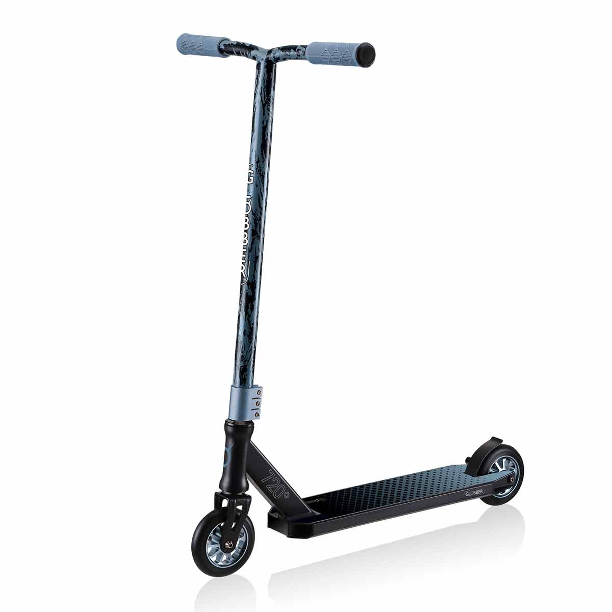 Тротинетка За Фрийстайл и Скачане Globber Gs 720 - Черна/Синя