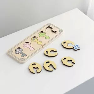 Children's wooden game - The Colorful Keys of the Castle