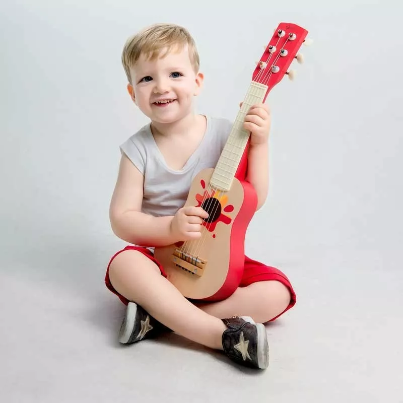Child's wooden guitar - Star