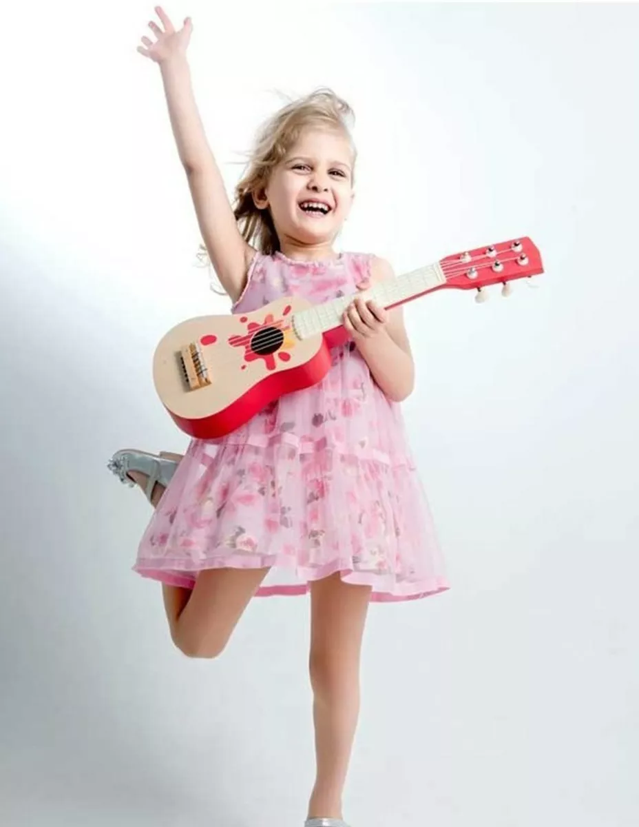 Child's wooden guitar - Star