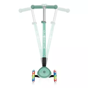 Child foldable scooter with light-up wheels PRIMO FOLDABLE PLUS LIGHTS - mint green