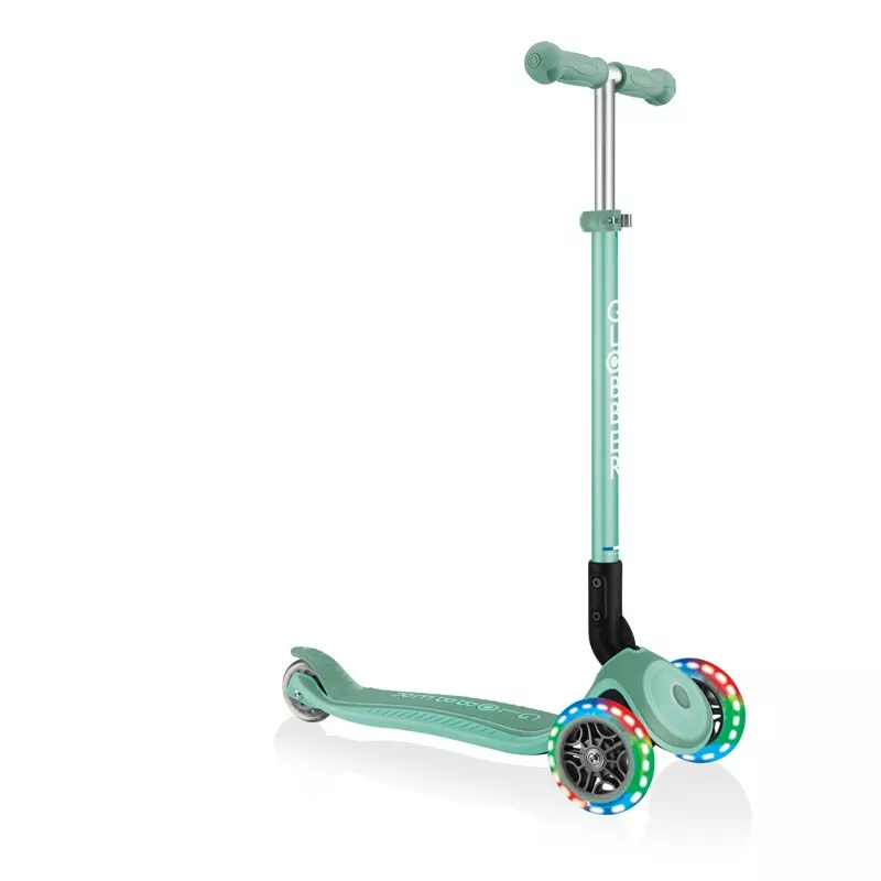 Child foldable scooter with light-up wheels PRIMO FOLDABLE PLUS LIGHTS - mint green