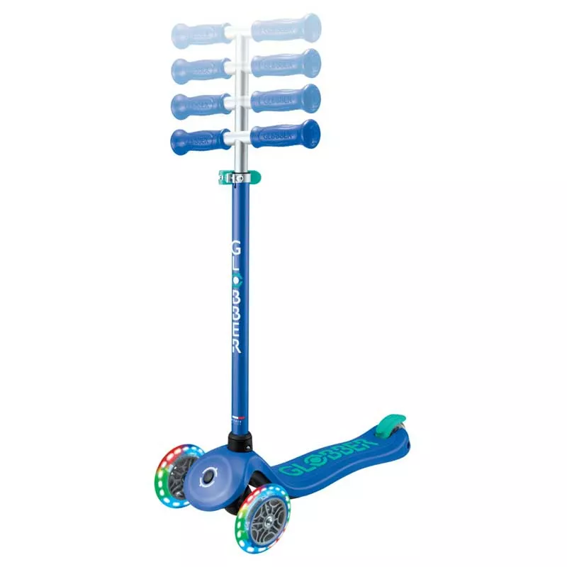 Children's scooter with 3 light-up wheels GLOBBER PRIMO PLUS LIGHTS, blue - green
