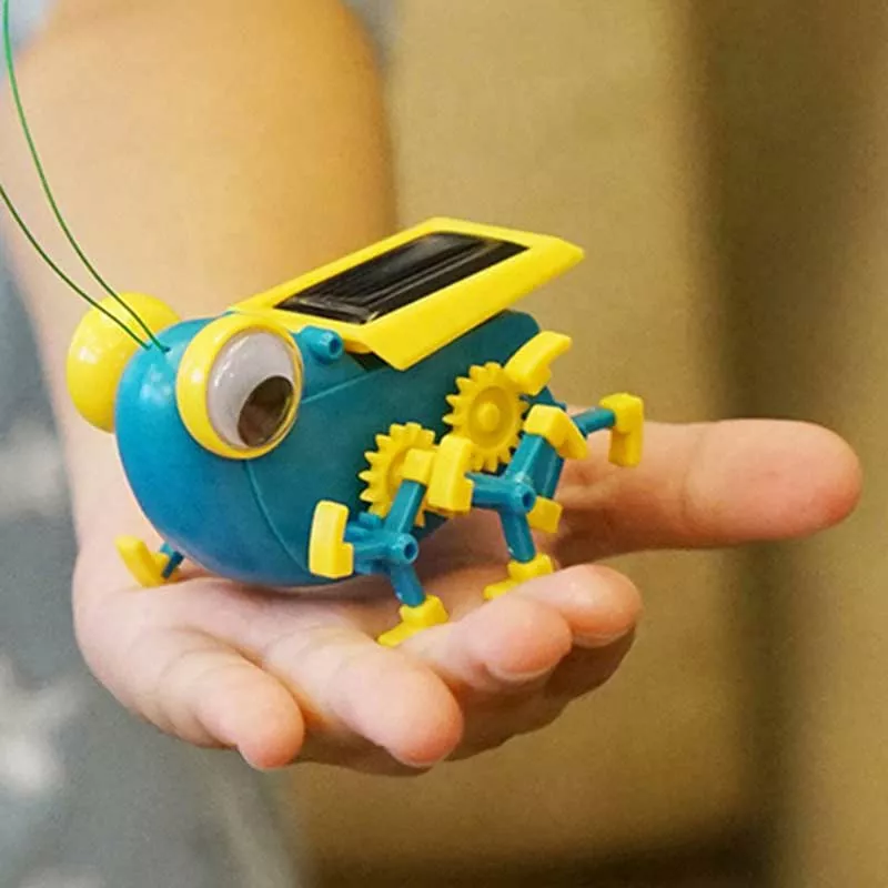 Children's robot "Solar ladybug-detective"