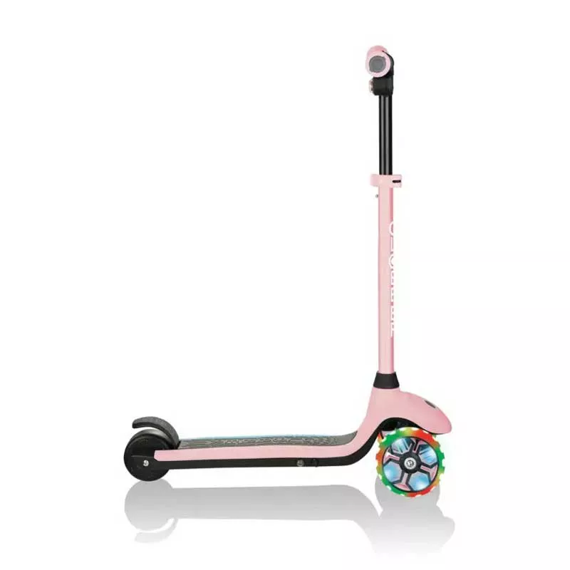Electric scooter with light-up wheels GLOBBER E-MOTION 4 PLUS for children over 6 years old - pastel pink.
