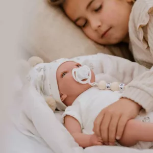 Doll-baby Adai with carrying basket in beige - 40 cm