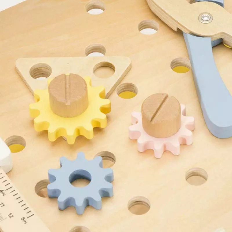 Modern portable wooden workshop by Classic World