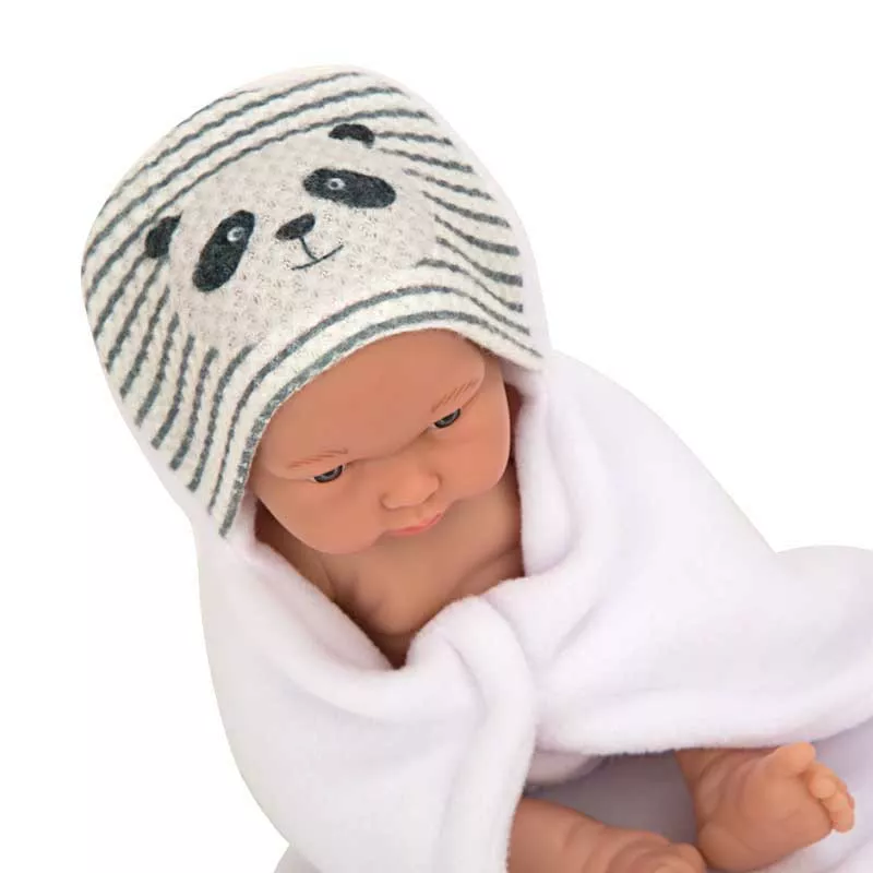 Sweet baby doll with a bath towel accessory - 26 cm