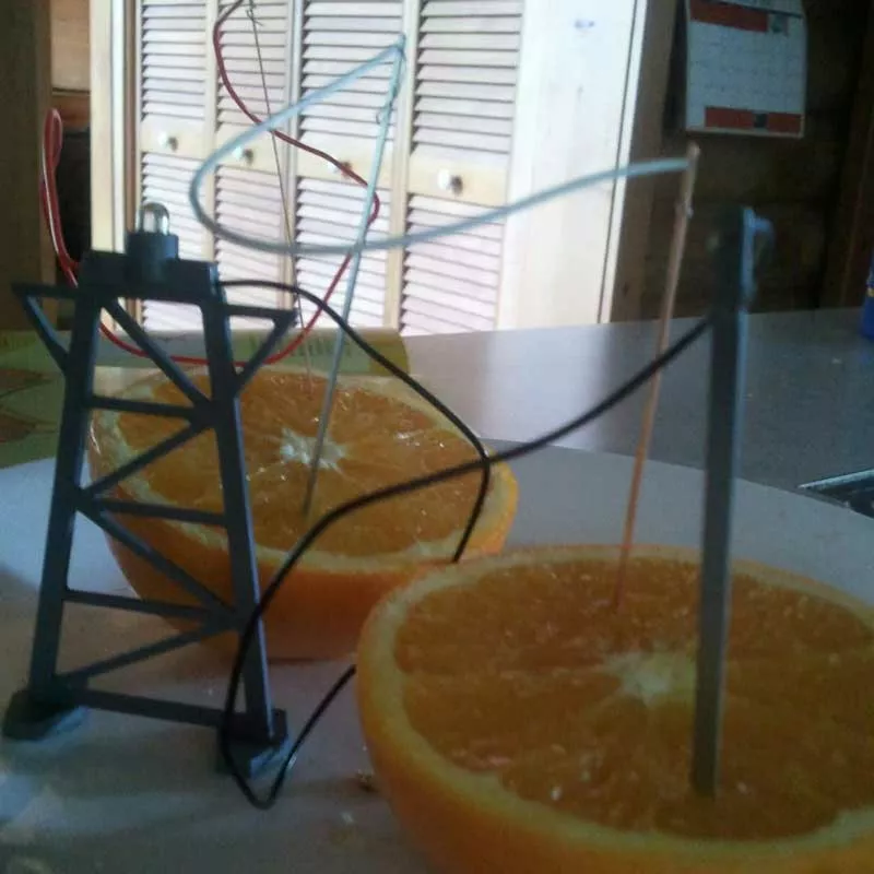 STEAM toy - "Make your own battery"