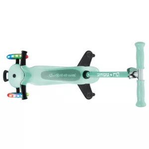 Scooter 4 in 1 GLOBBER GO UP SPORTY LIGHTS 360° - mint green