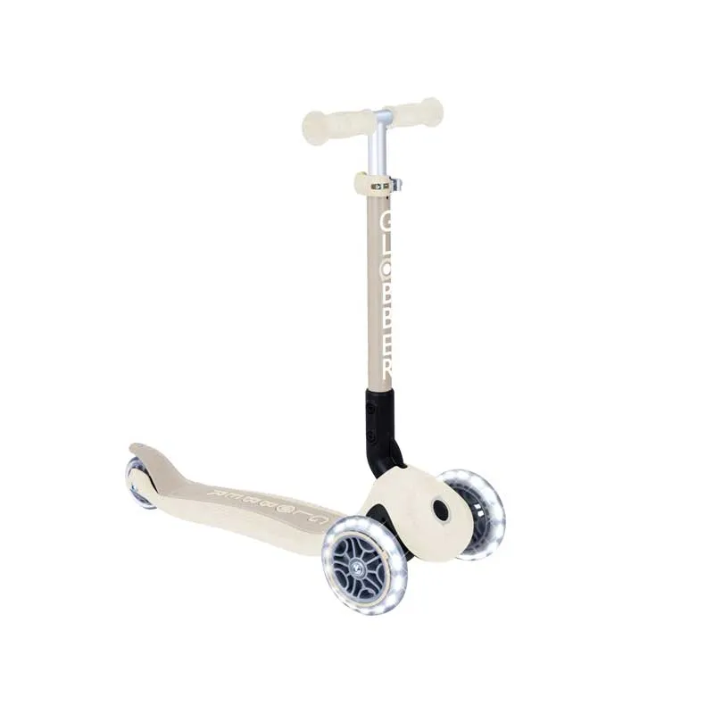 Foldable eco scooter with 3 wheels GLOBBER JUNIOR FOLDABLE LIGHTS ECO - coconut color.