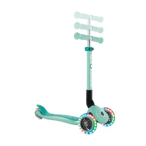 Foldable scooter with light-up wheels, Globber Junior, for children over 2 years old, mint