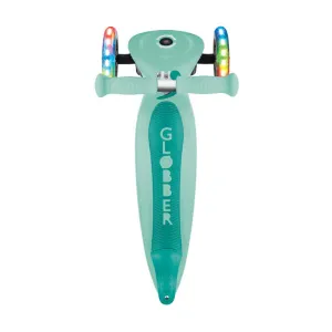Foldable scooter with light-up wheels, Globber Junior, for children over 2 years old, mint