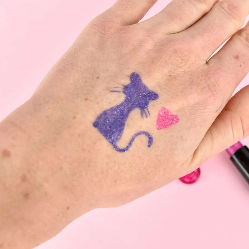 Комплект от гел химикалки и шаблони за блестящи татуировки