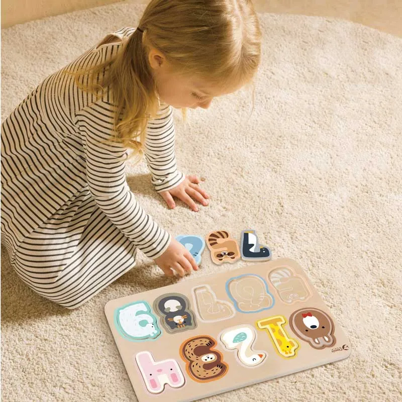 Wooden puzzle Classic World with numbers and animals for early learning, 11 pieces