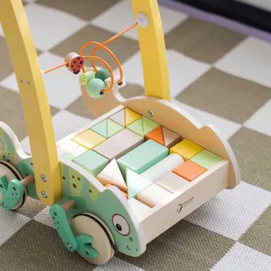 Дървен уокър Classic World Хамелеон с дървени блокчета за бебета