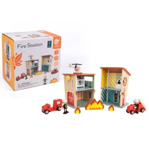 Wooden fire station Classic World with 13 pieces for children over 3 years old