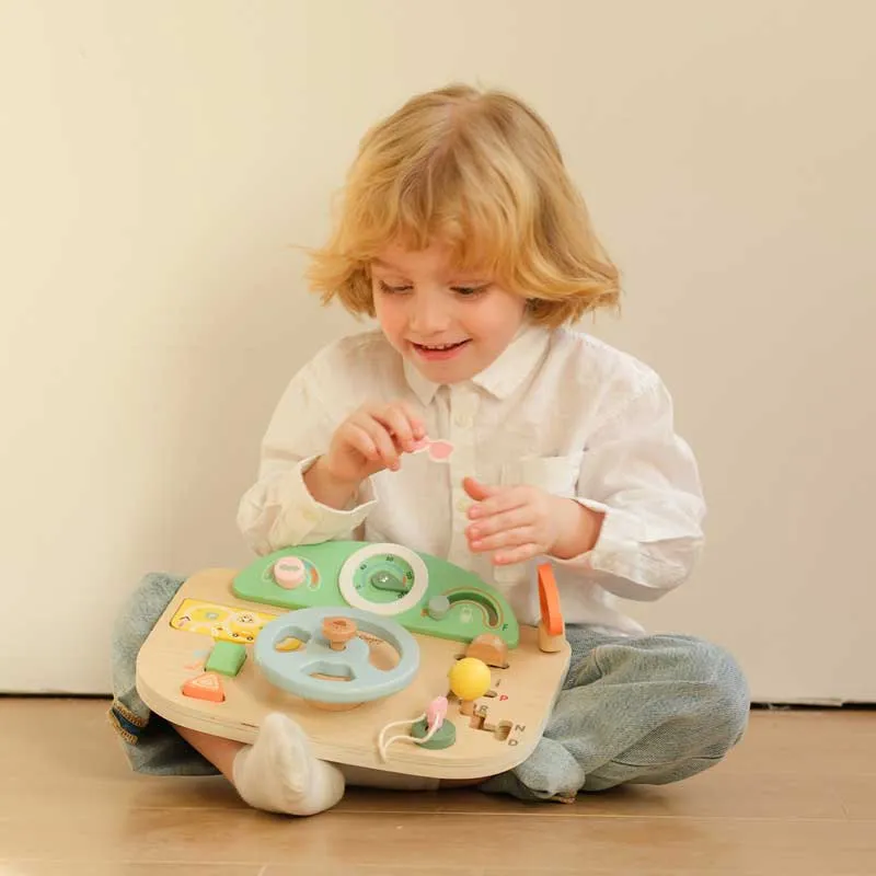 Мултифункционален дървен волан Classic World с аквивности за деца над 2 години