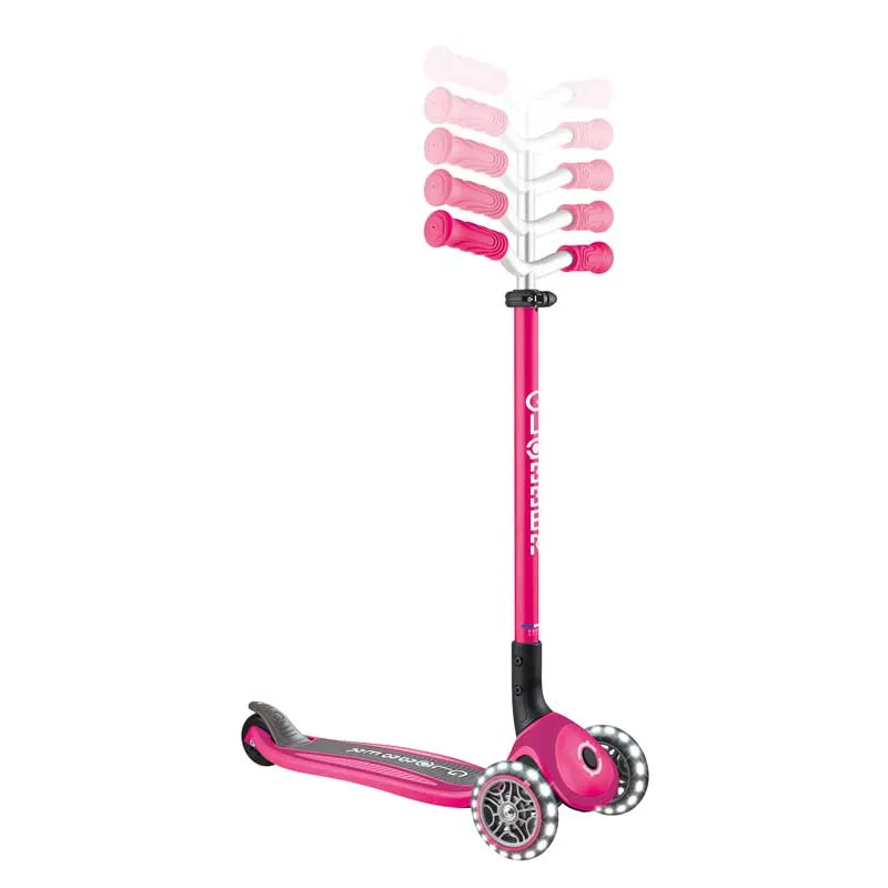 Foldable three-wheel scooter Globber Master lights - pink