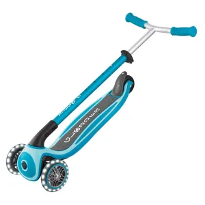 Foldable three-wheeled scooter Globber Master lights - blue
