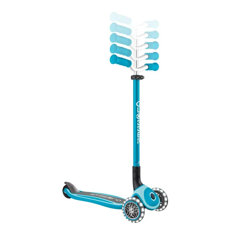Foldable three-wheeled scooter Globber Master lights - blue