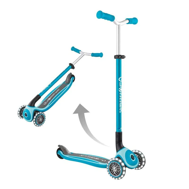 Foldable three-wheeled scooter Globber Master lights - blue