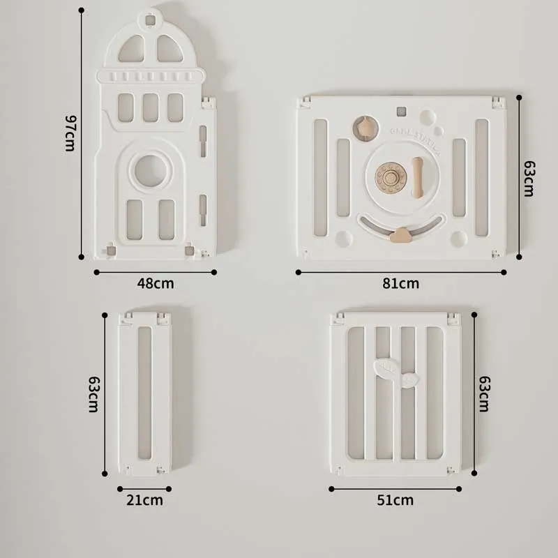 Детска вътрешна площадка с ограда, люлка и активни елементи за игра