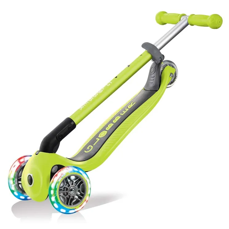 Сгъваема тротинетка със светещи гуми Globber Primo Foldable Lights, Зелена