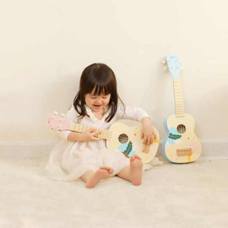 detski-kitara-ukulele-rozova-30146869.jpg